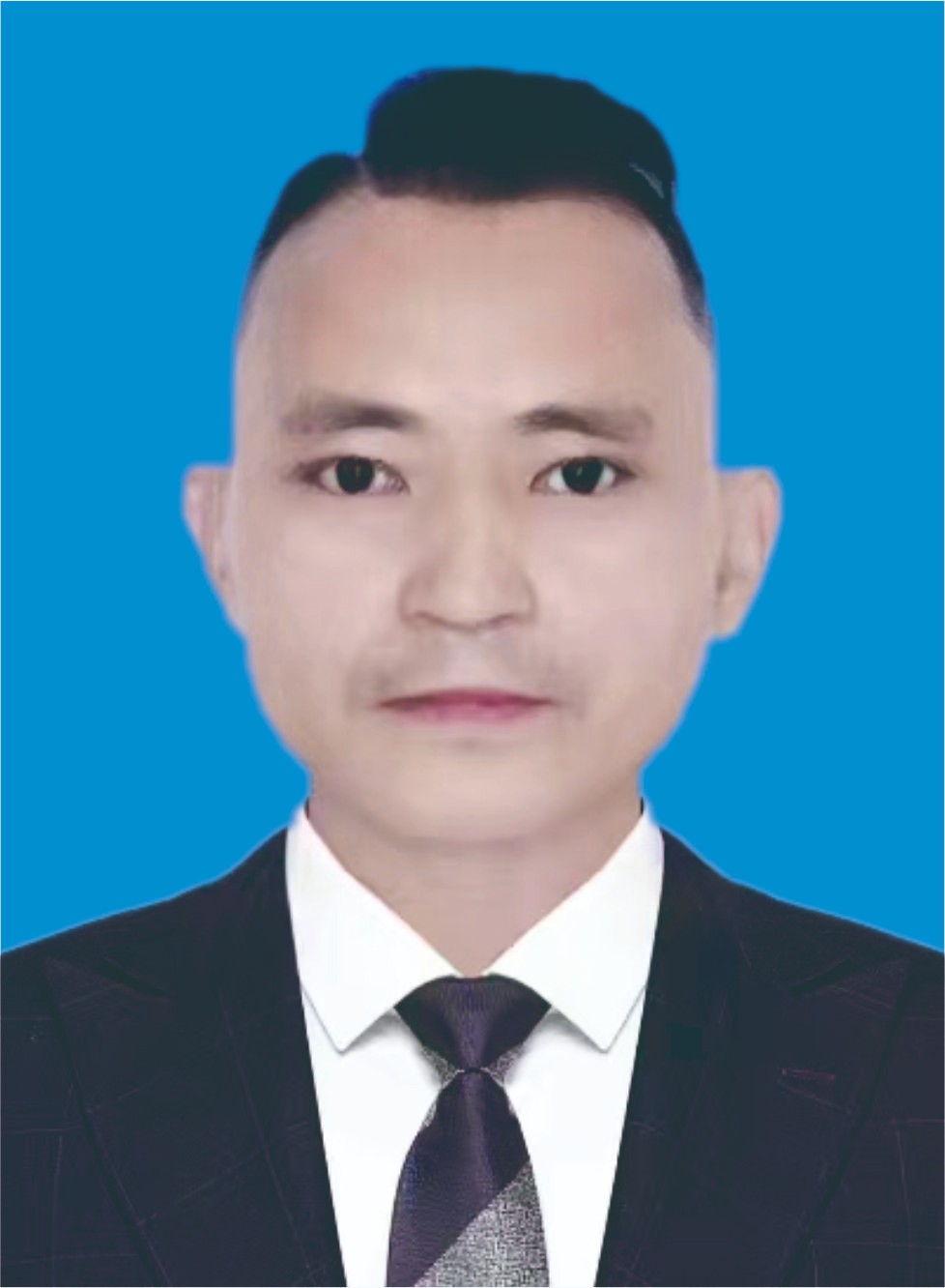 李国强